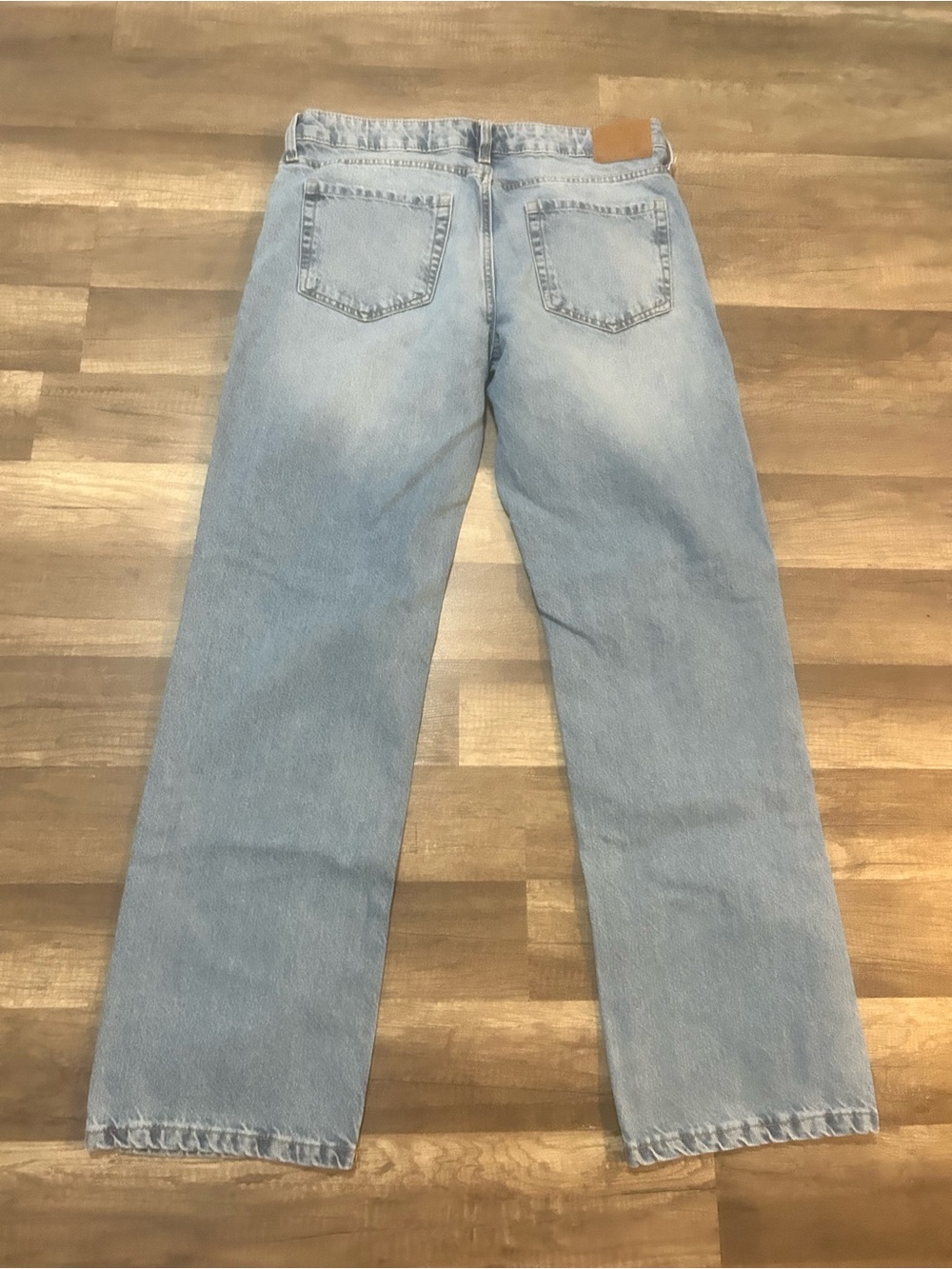 Aeropostale Women’s Low Rise Baggy Jeans size 10 - Picture 2 of 7